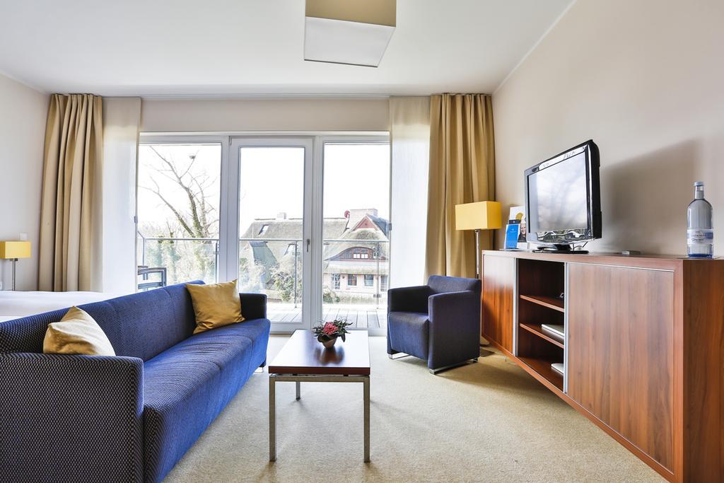 The Grand Ahrenshoop Hotell Exteriör bild